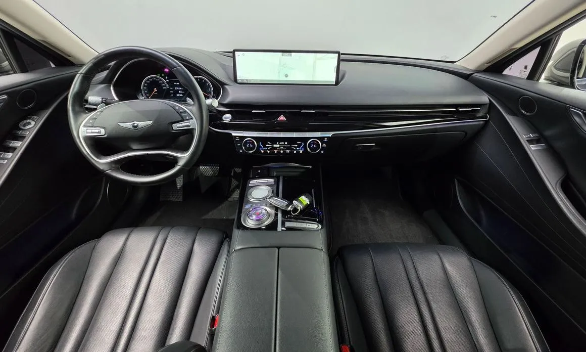 Genesis G80 — фото 10