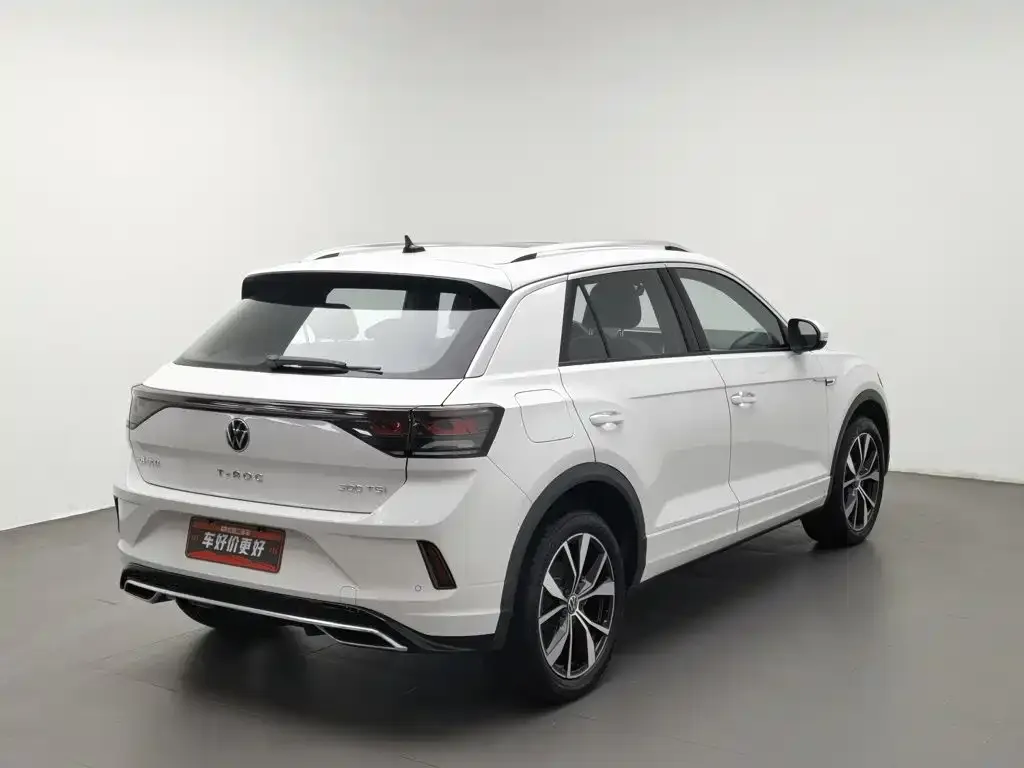 Volkswagen T-Roc — фото 2