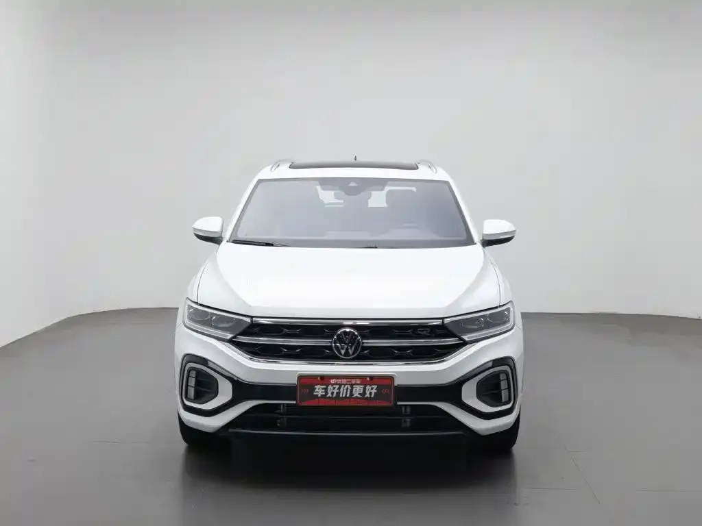 Volkswagen T-Roc — фото 5