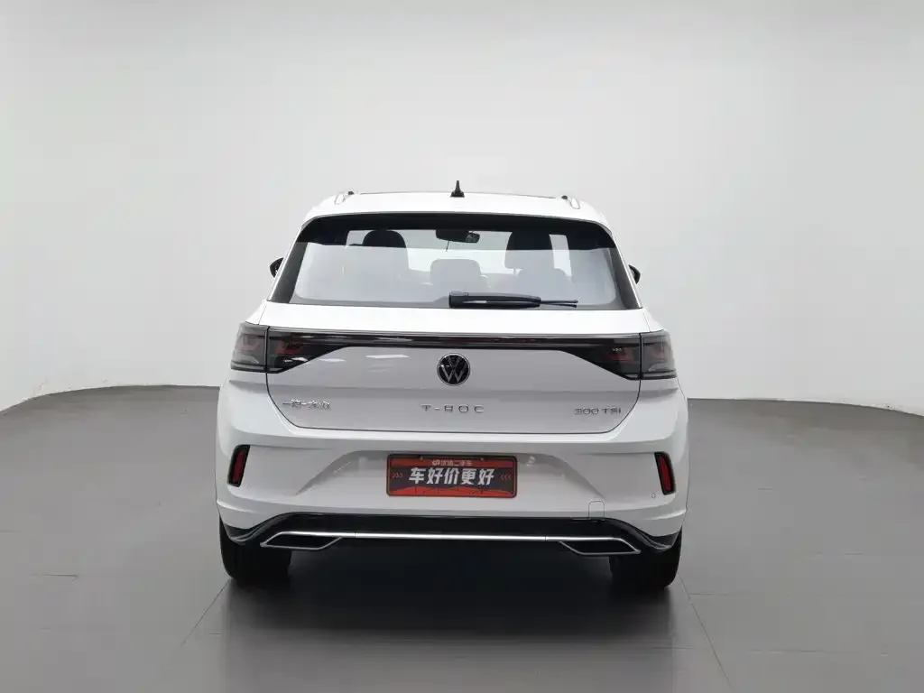 Volkswagen T-Roc — фото 4