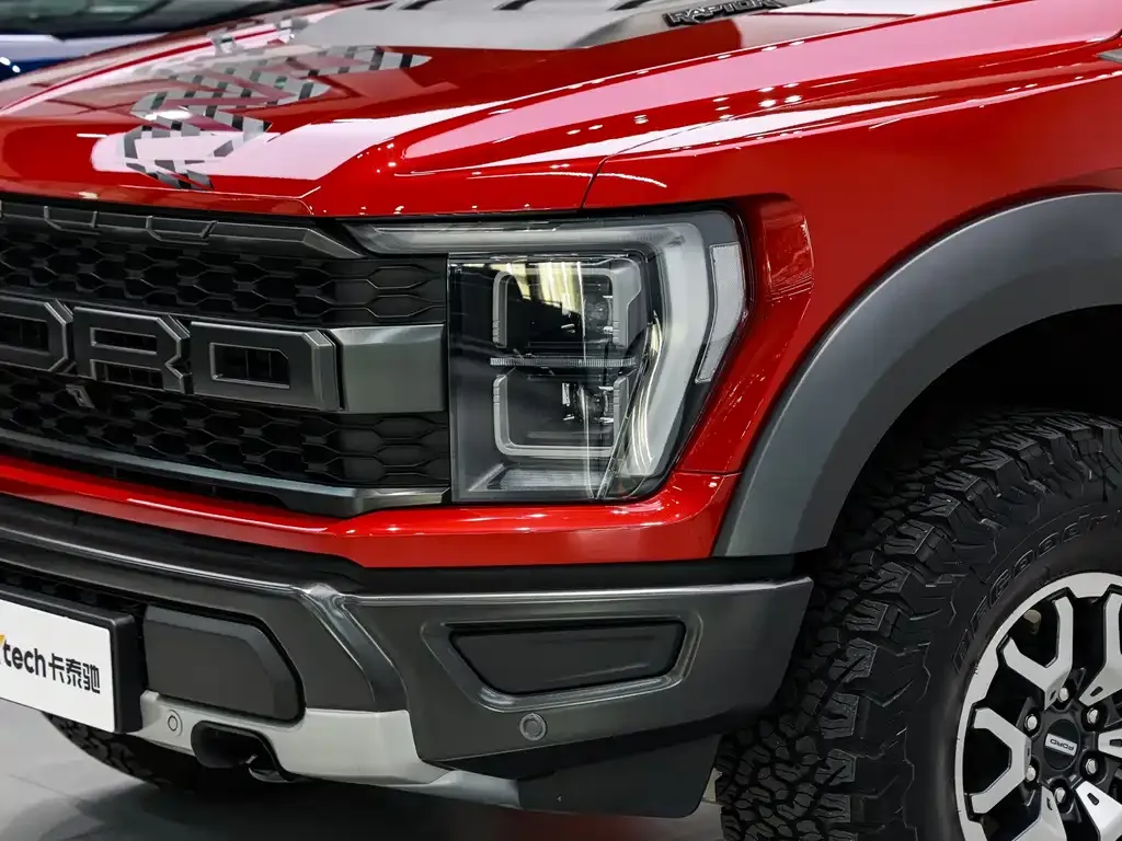 Ford F-150 Raptor — фото 8