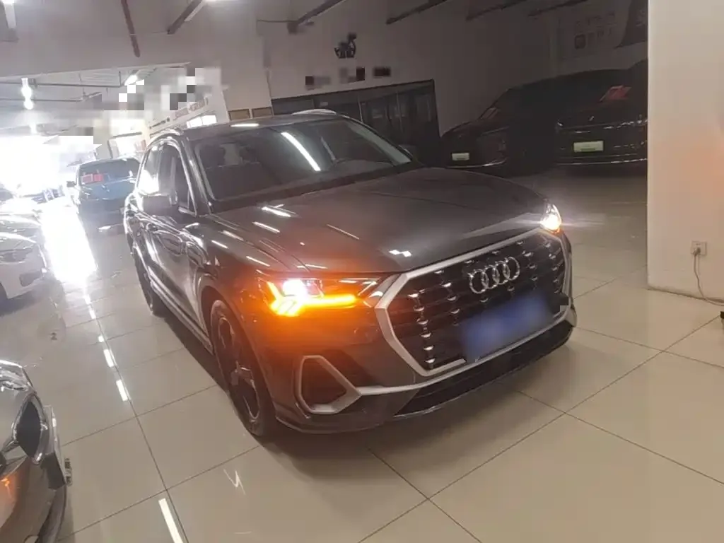 Audi Q3 — фото 2