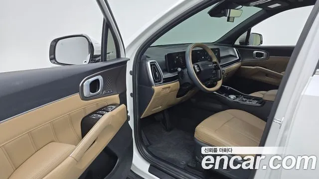 Kia Sorento — фото 10
