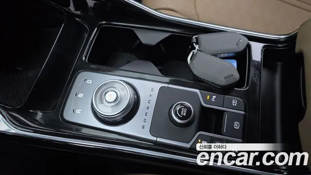 Kia Sorento — фото 9