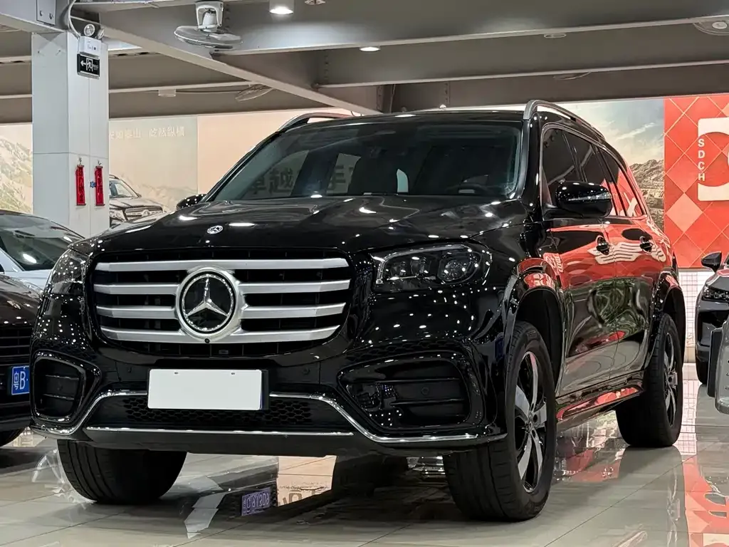 Mercedes-Benz GLS — фото 1