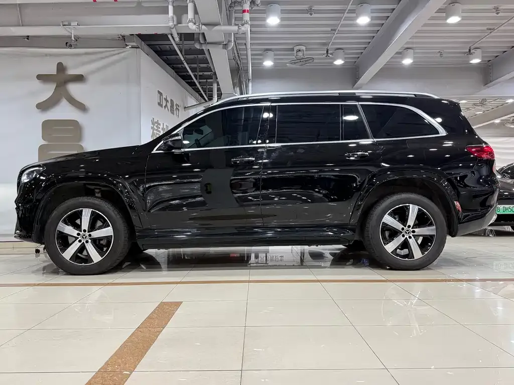 Mercedes-Benz GLS — фото 2