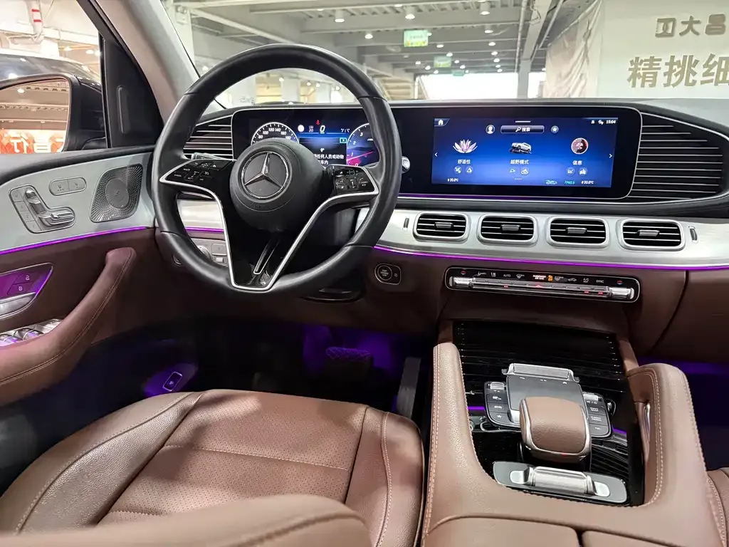Mercedes-Benz GLS — фото 4