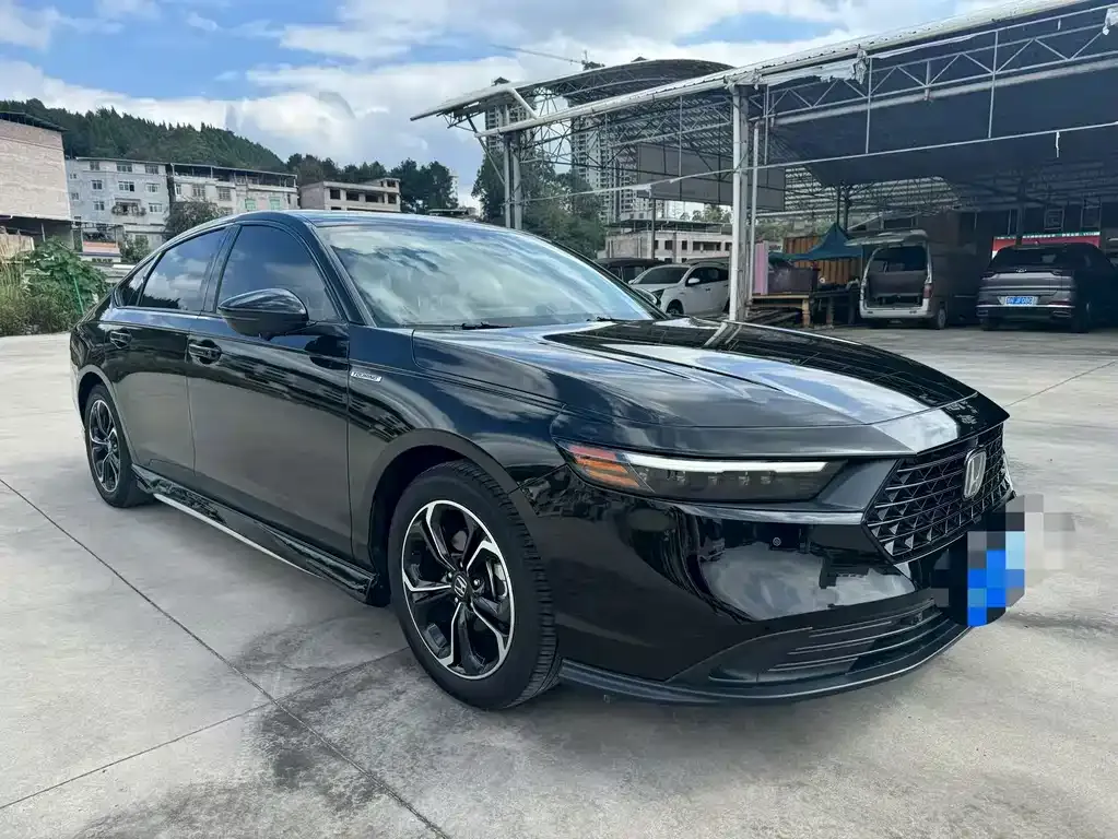 Honda Accord — фото 5