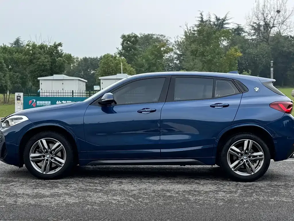 BMW X2 — фото 6