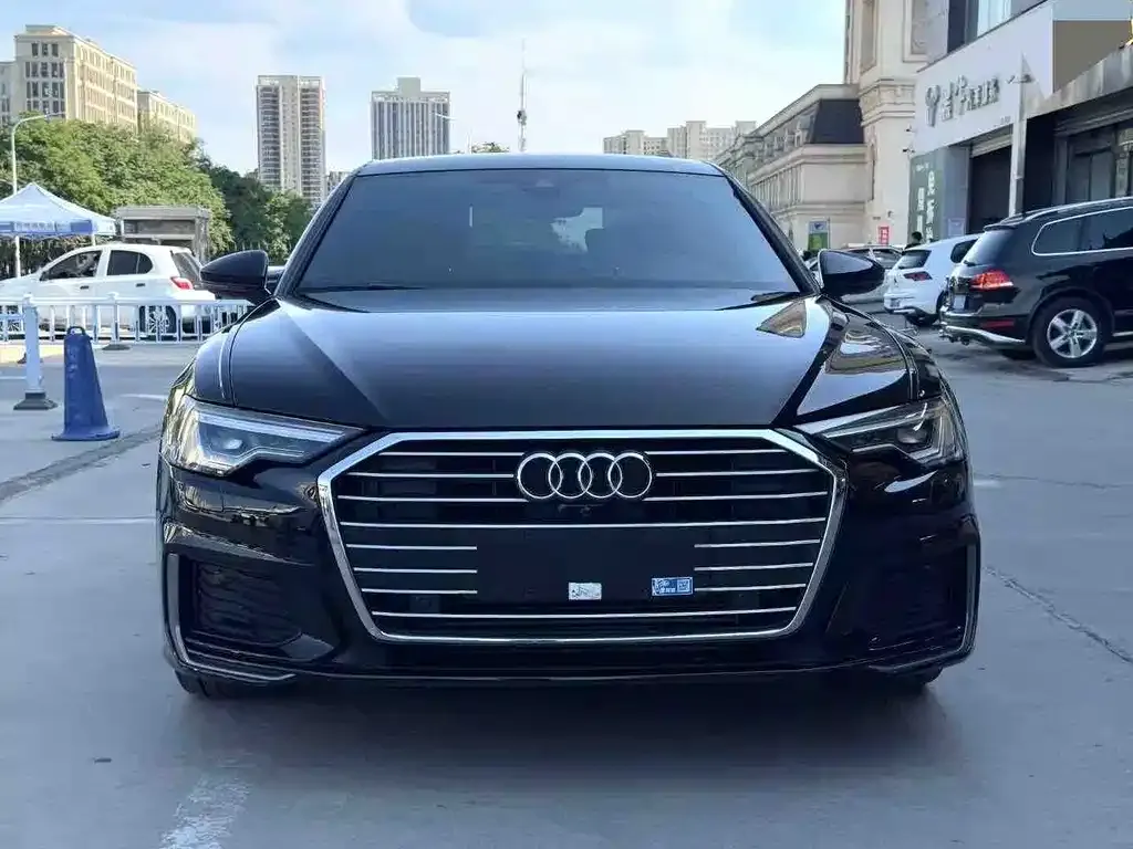 Audi A6L — фото 2