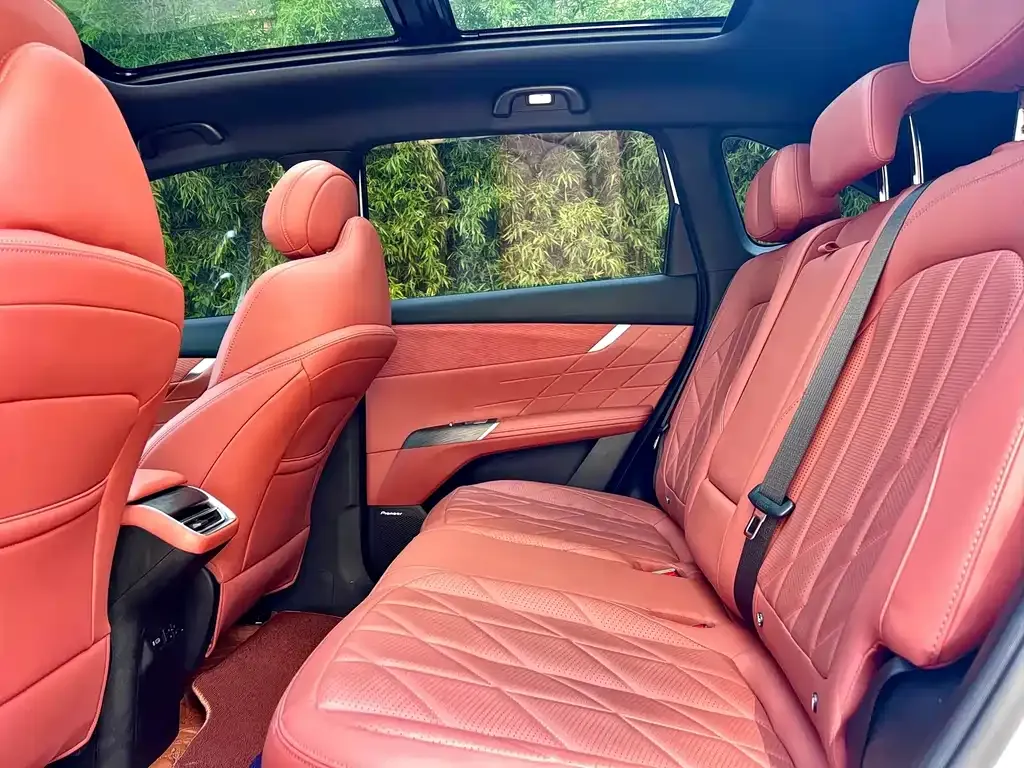 Changan CS75 PLUS — фото 3