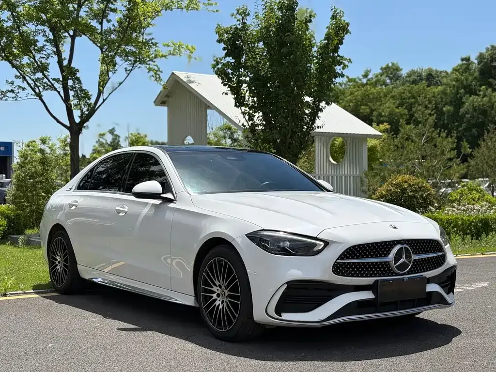 Mercedes-Benz C-Class — фото 4