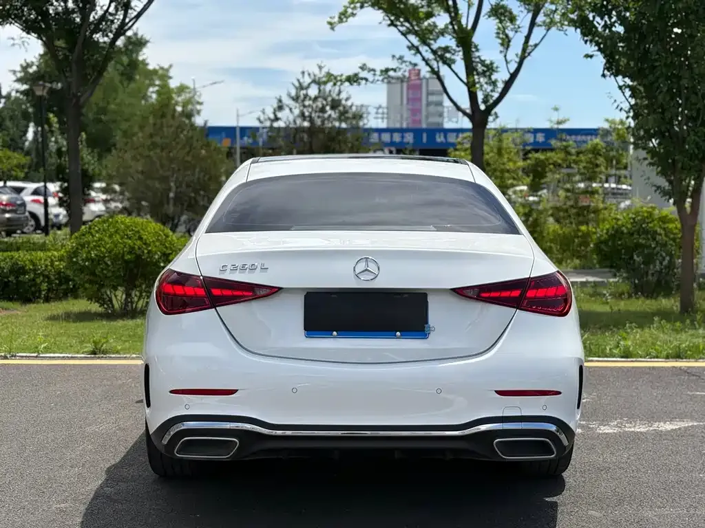 Mercedes-Benz C-Class — фото 9