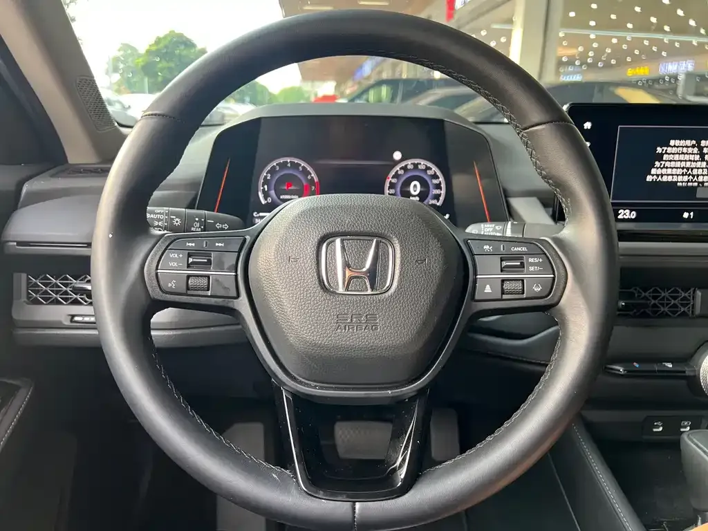 Honda Accord — фото 8