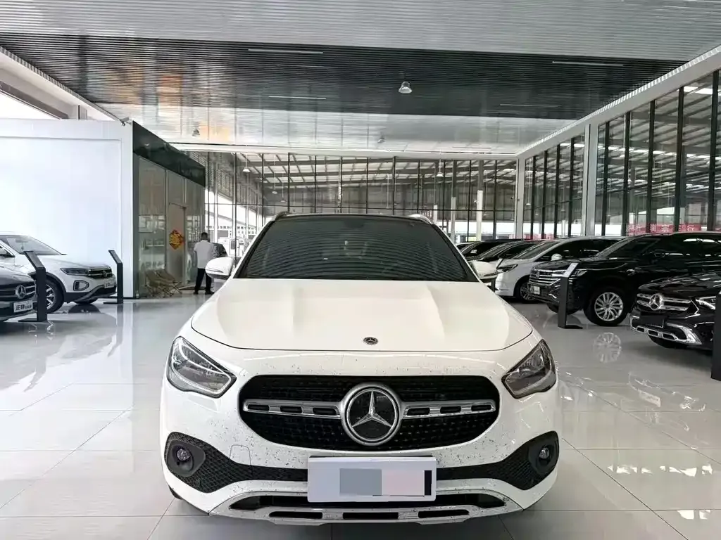 Mercedes-Benz GLA — фото 4
