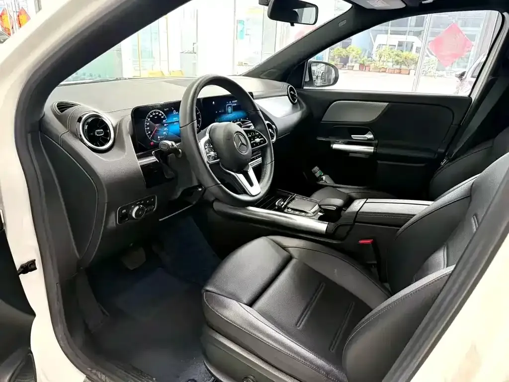 Mercedes-Benz GLA — фото 2