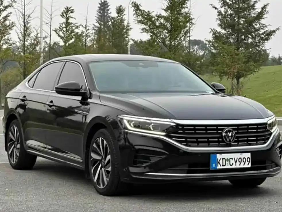 Volkswagen Passat — фото 2