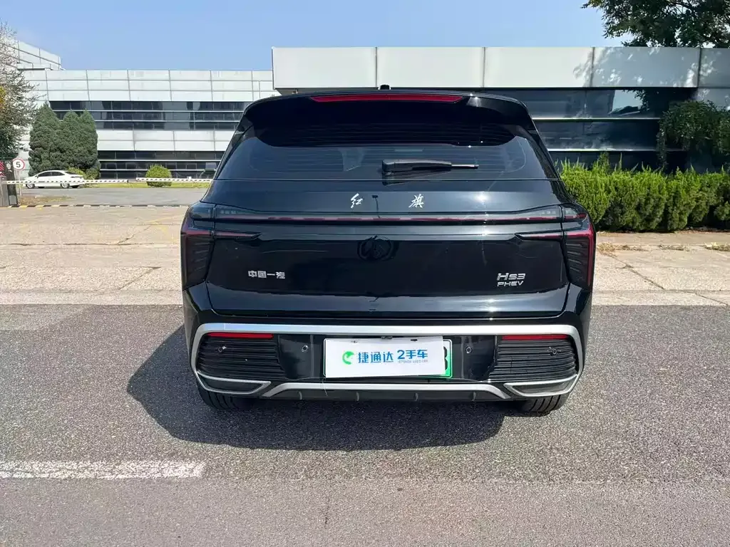 Hongqi HS3 PHEV — фото 8