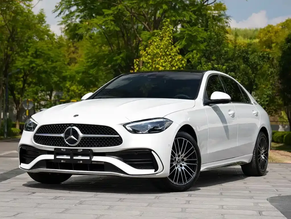 Mercedes-Benz C-Class — фото 1