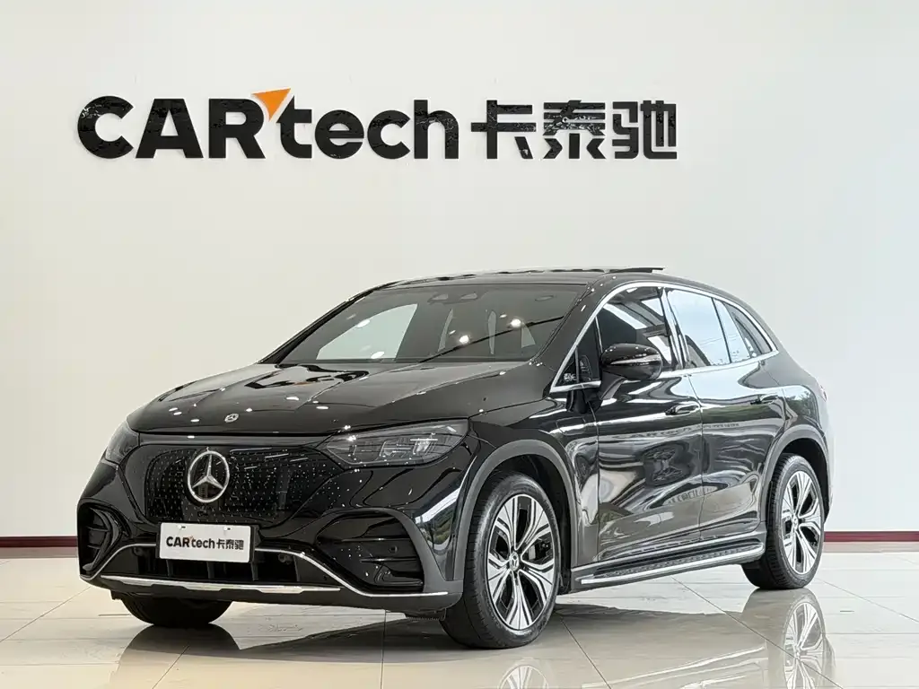 Mercedes-Benz EQE SUV — фото 1