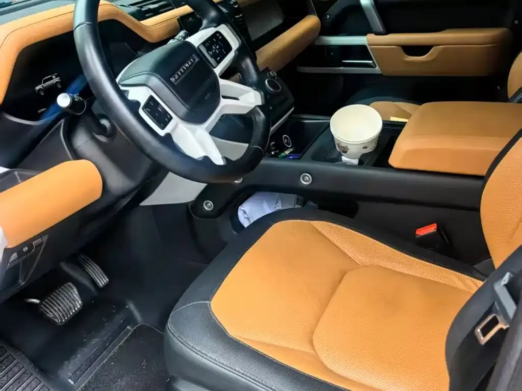 Land Rover Defender — фото 4