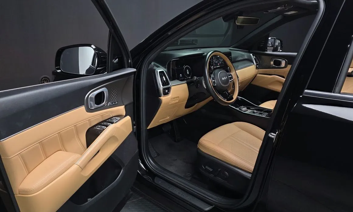 Kia Sorento — фото 9