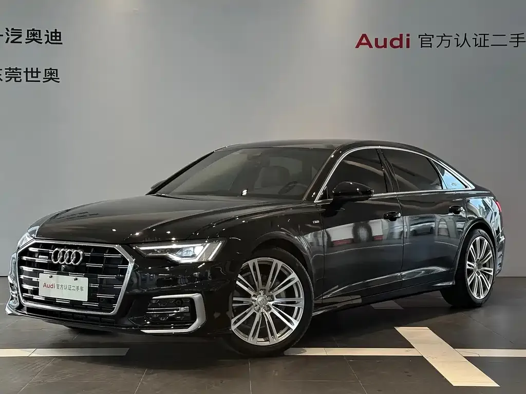 Audi A6L — фото 1