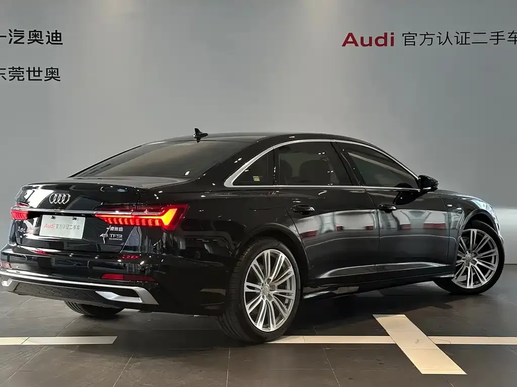 Audi A6L — фото 8