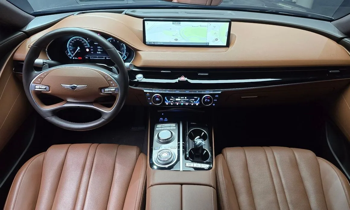 Genesis G80 — фото 10