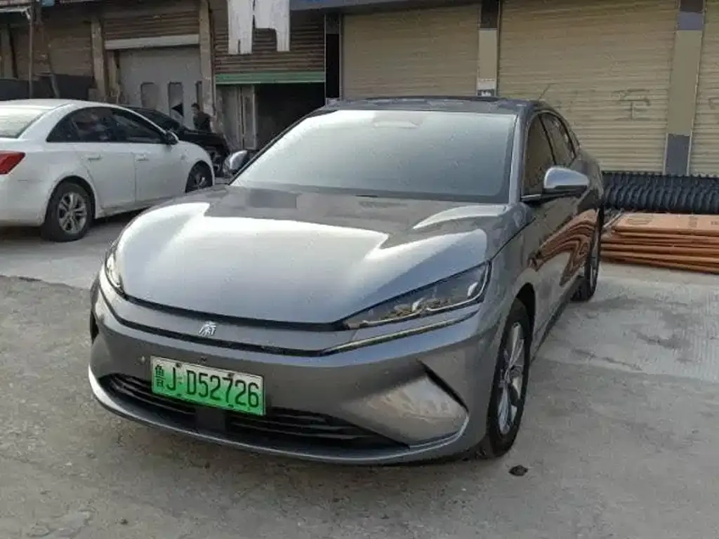 BYD Qin L — фото 1