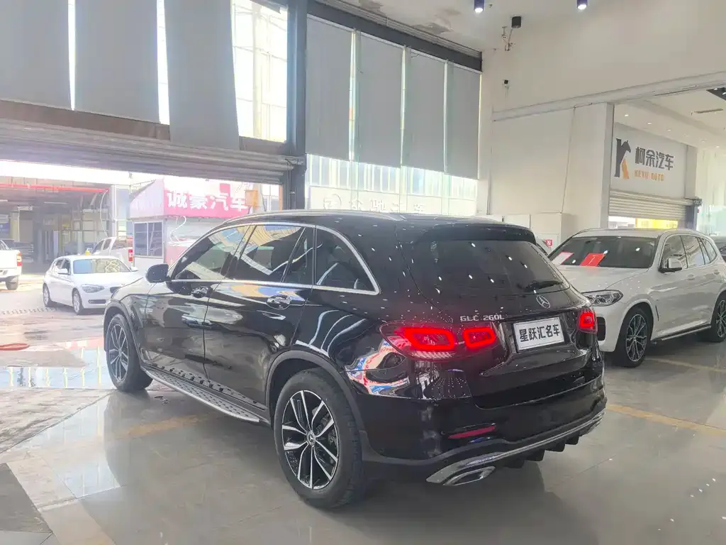 Mercedes-Benz GLC — фото 10