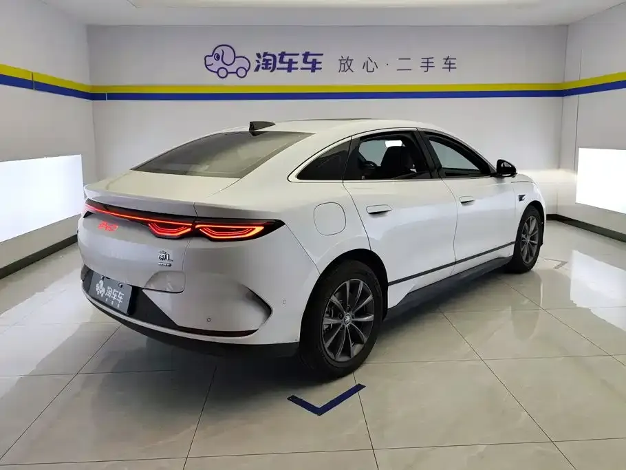 BYD Qin L — фото 4