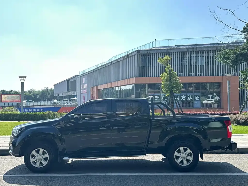 Isuzu RE-MAX Ruimai — фото 4