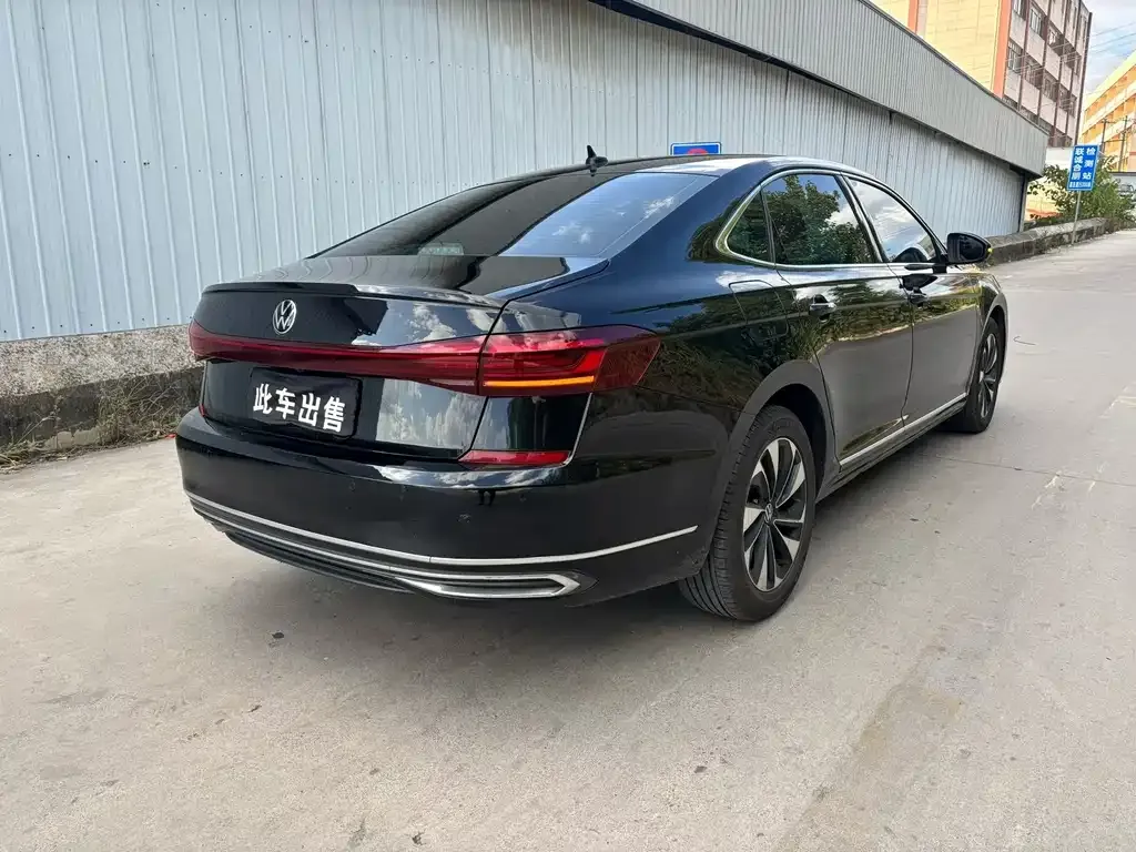 Volkswagen Passat — фото 8