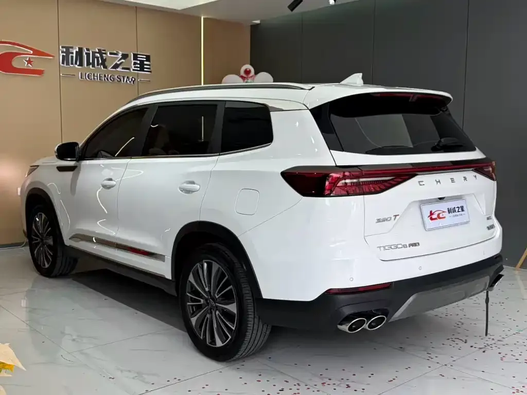 Chery Tiggo 8 PRO — фото 2