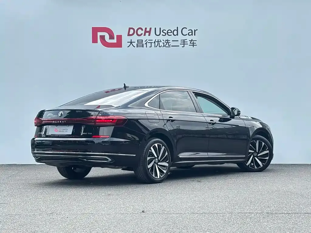 Volkswagen Passat — фото 5