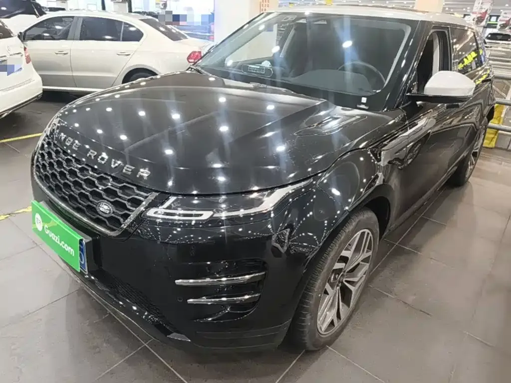 Land Rover Evoque — фото 1