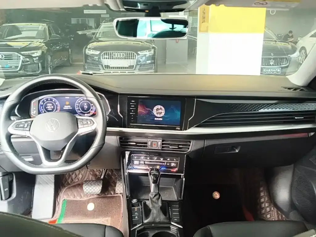 Volkswagen Passat — фото 10