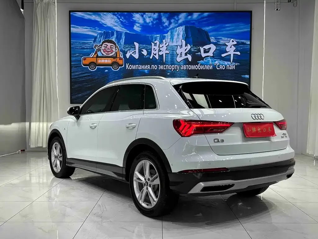 Audi Q3 — фото 7