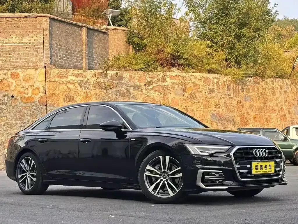 Audi A6L — фото 7