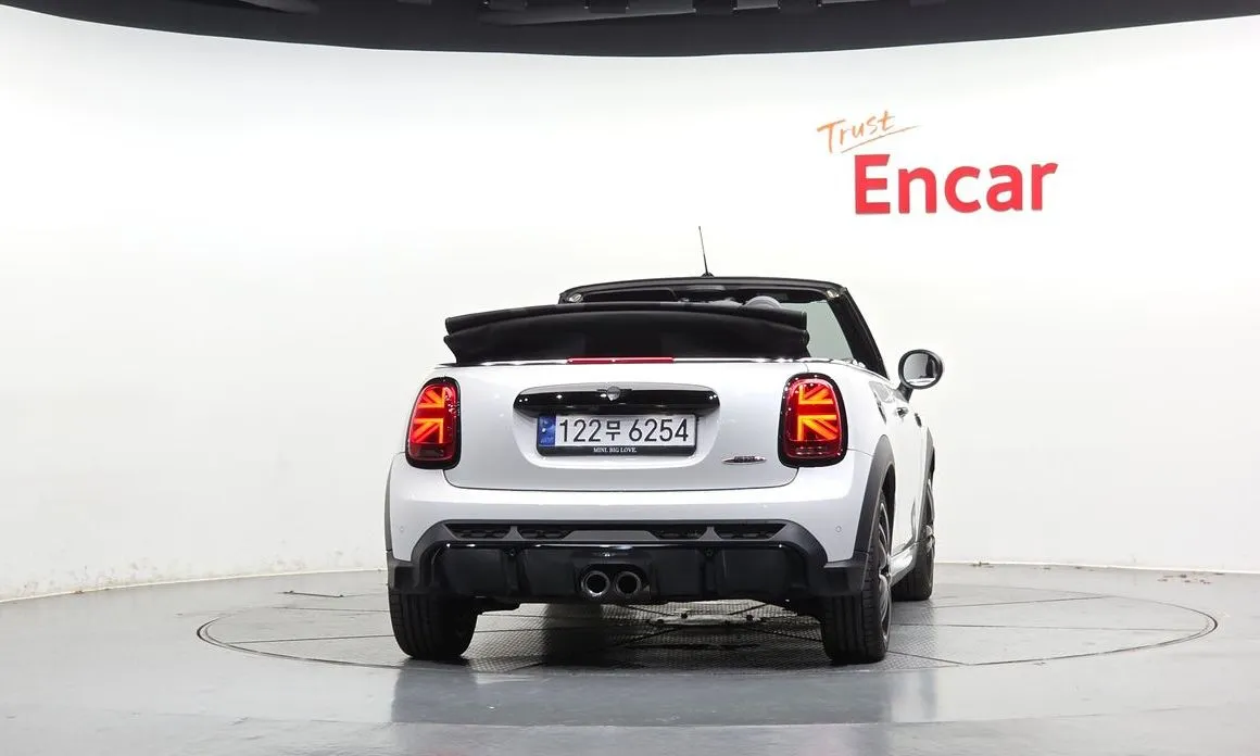 Mini Cooper Convertible — фото 4