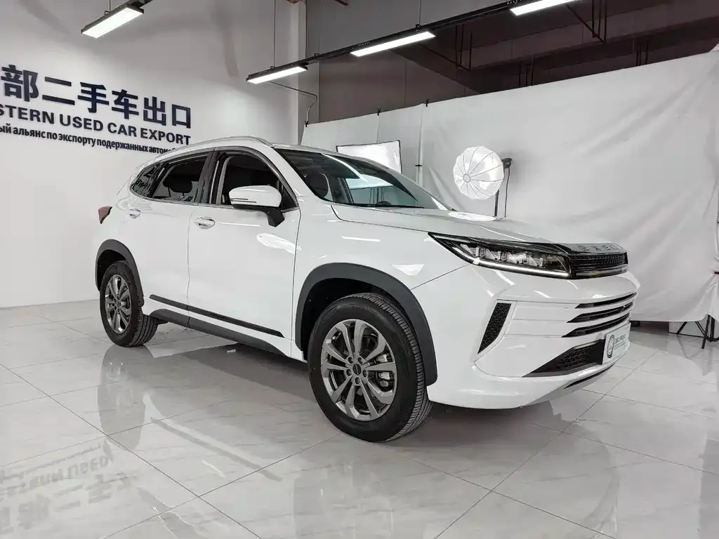 Exeed Zhaofeng — фото 7