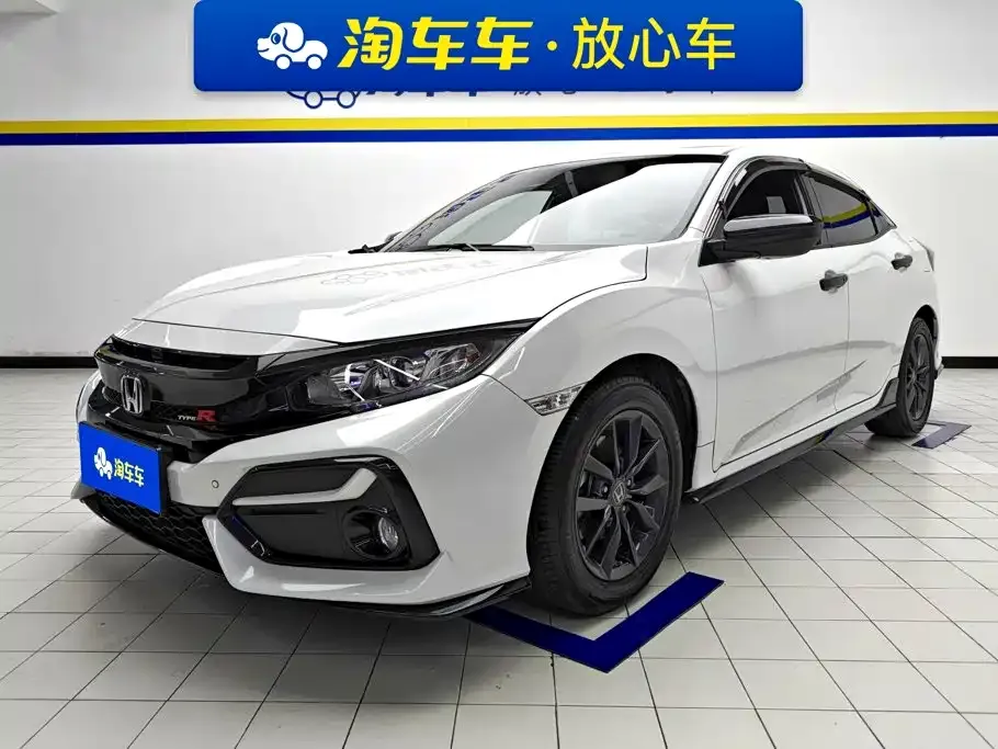 Honda Civic — фото 1