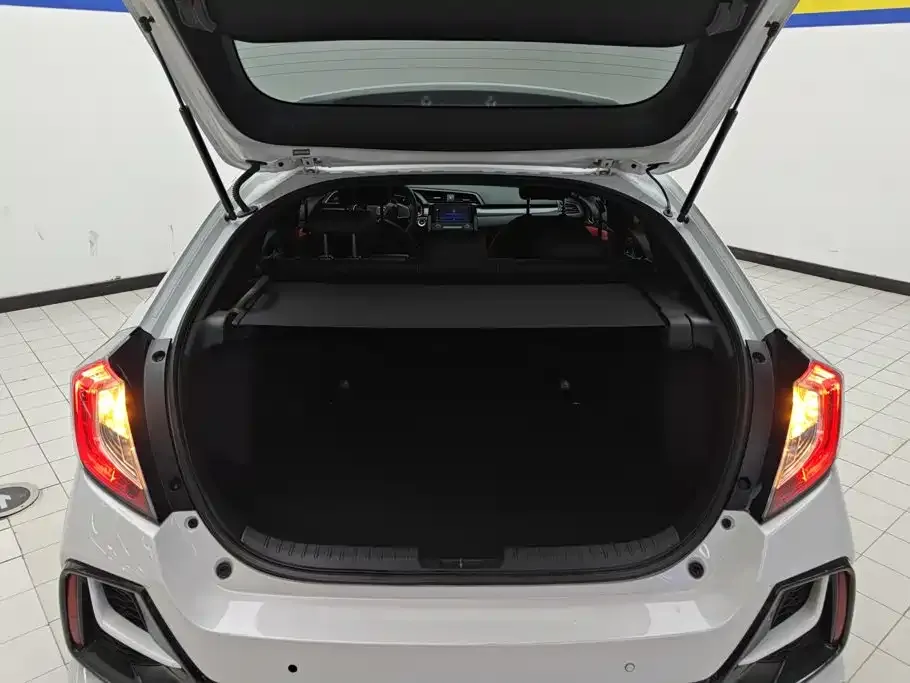 Honda Civic — фото 6