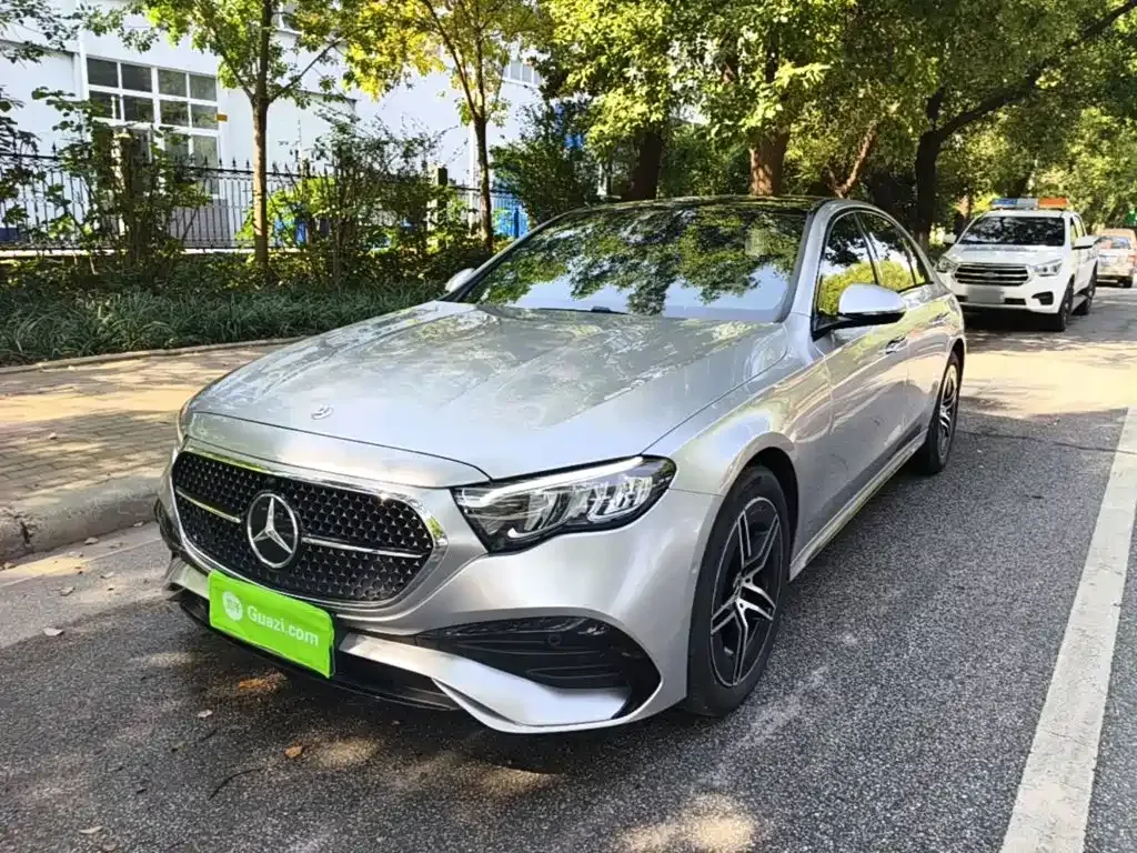 Mercedes-Benz E-Class (Import) — фото 1