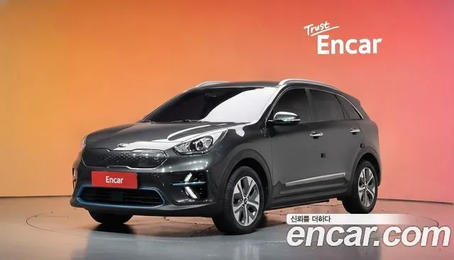 Kia Niro — фото 1