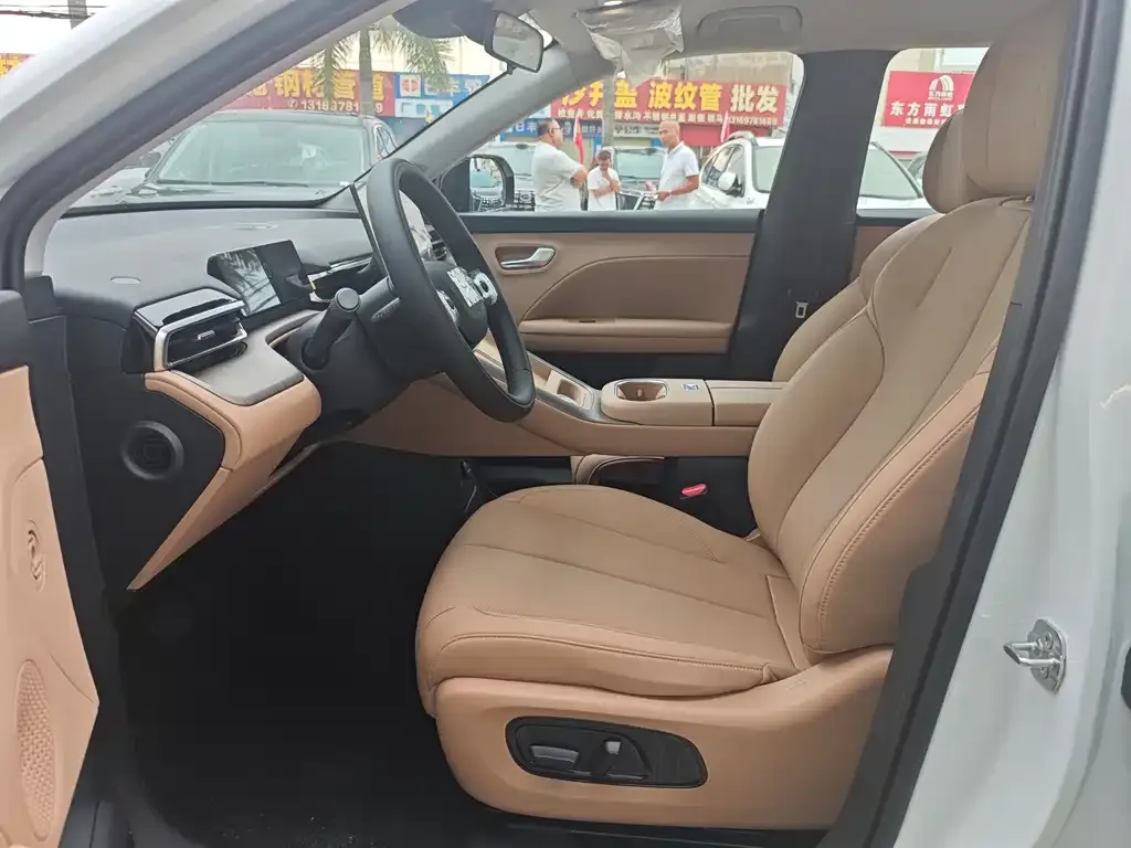 GAC Motor Trumpchi GS4 — фото 6