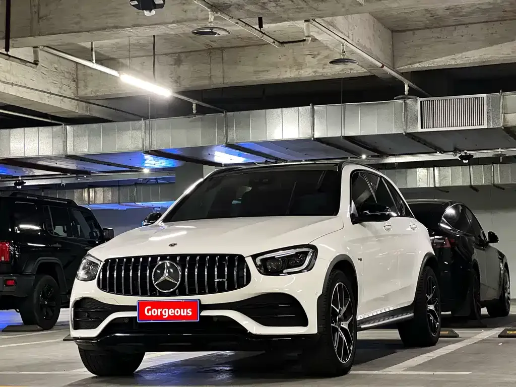 Mercedes-Benz GLC AMG — фото 1