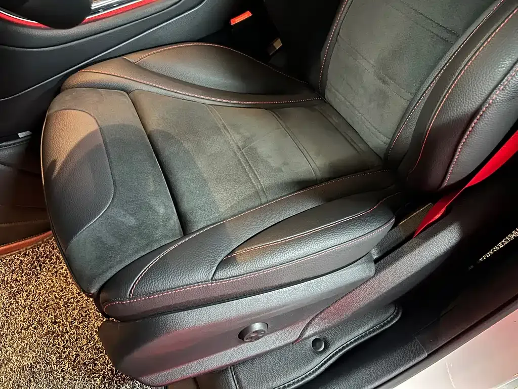 Mercedes-Benz GLC AMG — фото 10