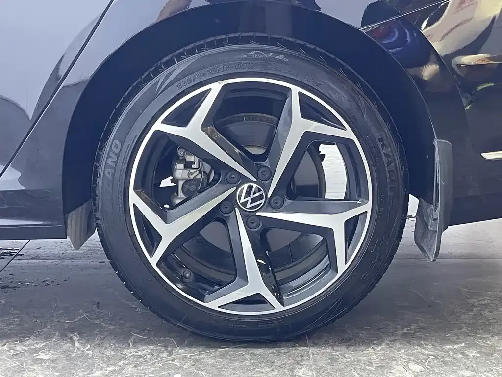 Volkswagen Passat — фото 3